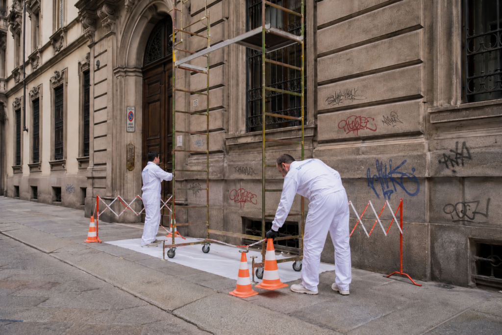 DoctorWall - Rimozione Graffiti Milano